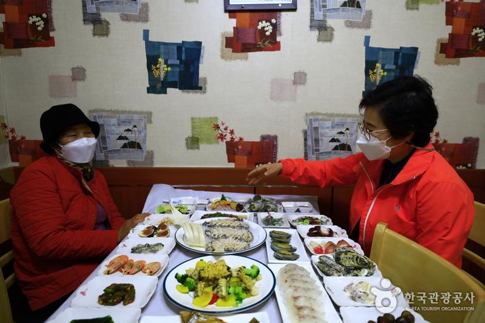 청실횟집 전복 코스 한 상