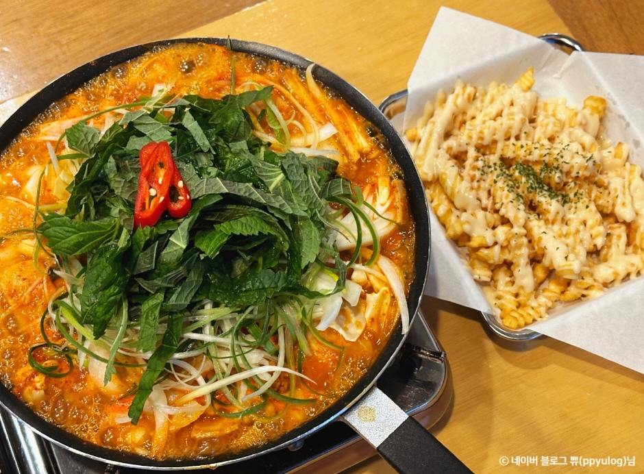 팔팔닭떡볶이 천안불당점> 여행지 :대한민국 구석구석 팔팔닭떡볶이 천안불당점> 여행지 :대한민국 구석구석 