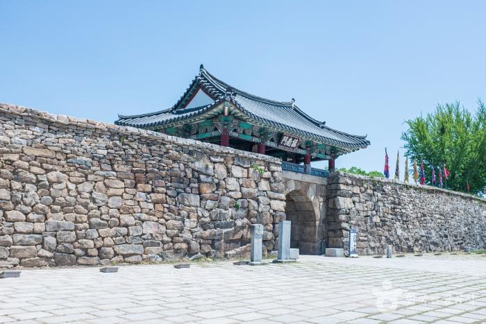 ‘조선 시대 3대 읍성’으로 꼽히는 서산 해미읍성