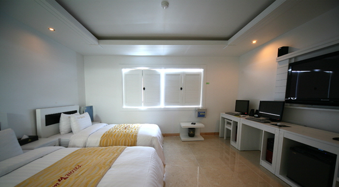 섬호텔 여행 가볼만한곳