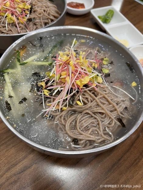 만서리이가네막국수