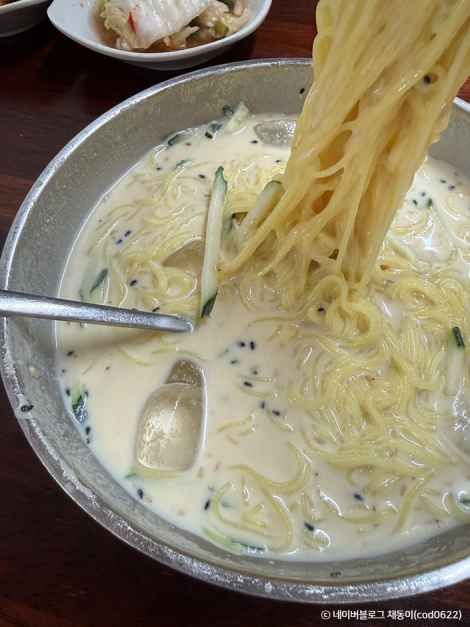 엄마손팥칼국수