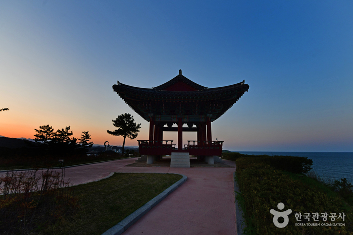 동해안일주해안도로울진, 등뼈를 타고 달리다! 여행 가볼만한곳