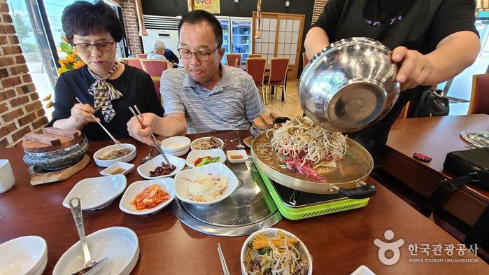 서가네 한우의 인기메뉴, 무한리필 한우소불고기