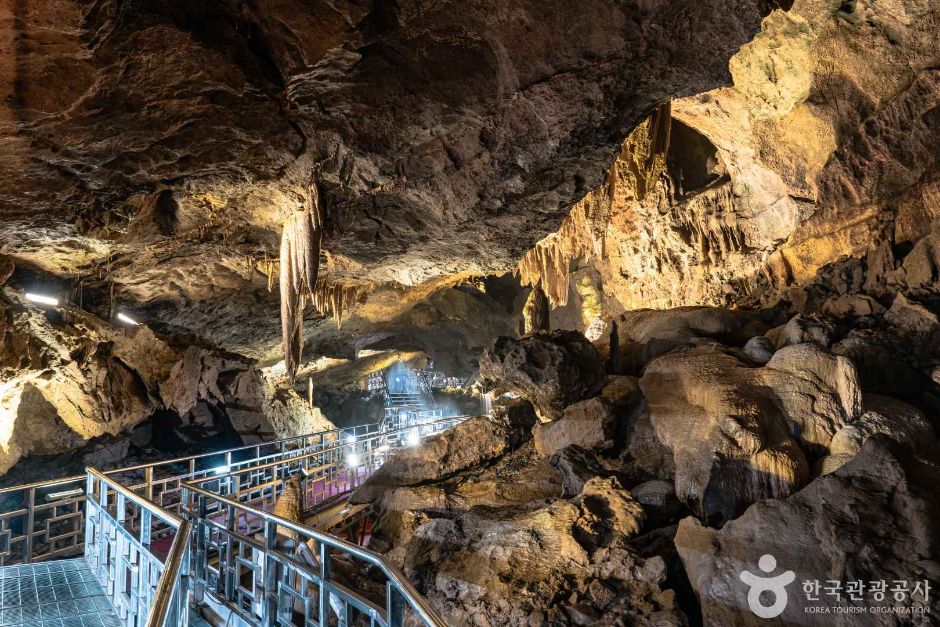 대금굴 (대이리 동굴지대) 2