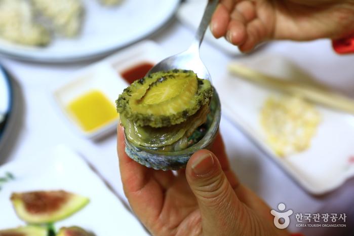 청실횟집 전복찜