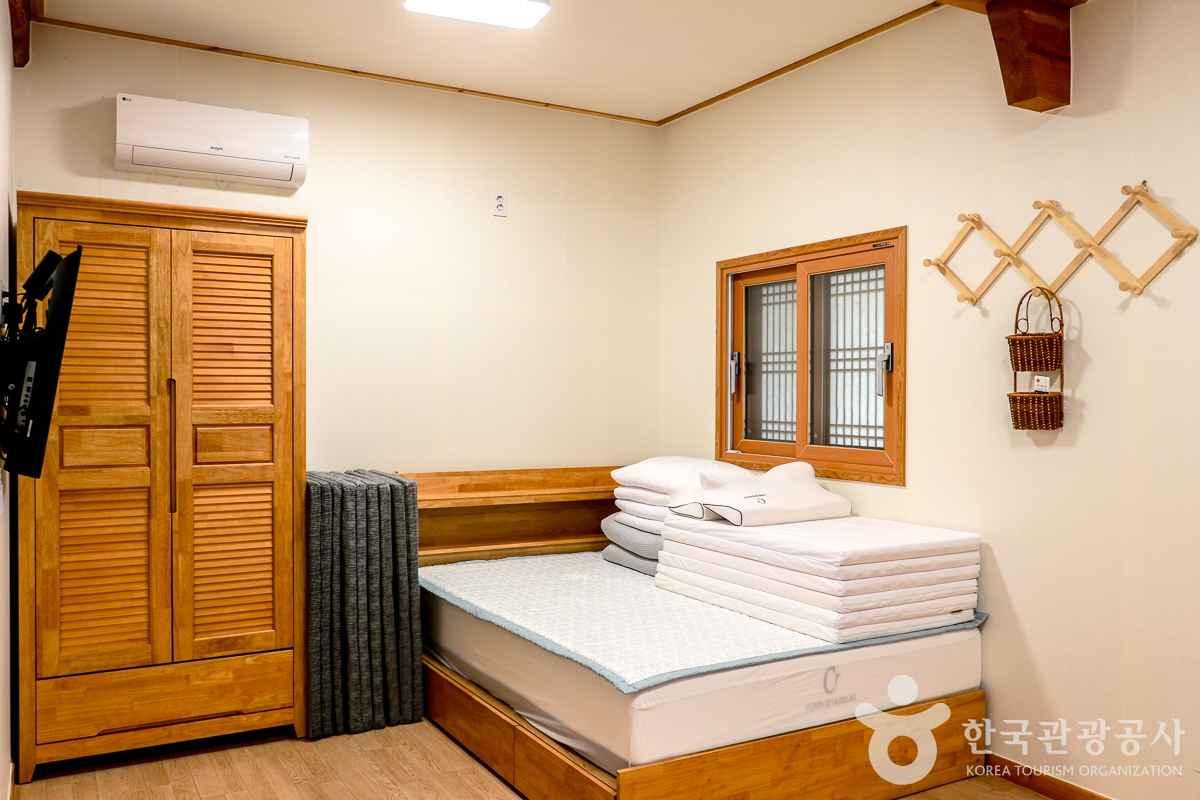 부여에서 만난 현대식 한옥마을> 여행기사 :대한민국 구석구석 부여에서 만난 현대식 한옥마을> 여행기사 :대한민국 구석구석 