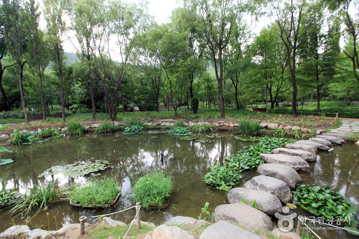 가족들 웃음소리 가득 찬 하루 여행 가볼만한곳
