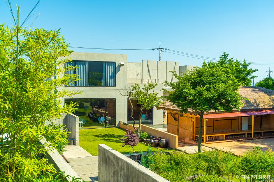 군산 여행, 나만 알고 싶은 숨은 명소 4> 여행기사 :대한민국 구석구석 군산 여행, 나만 알고 싶은 숨은 명소 4> 여행기사 :대한민국 구석구석 