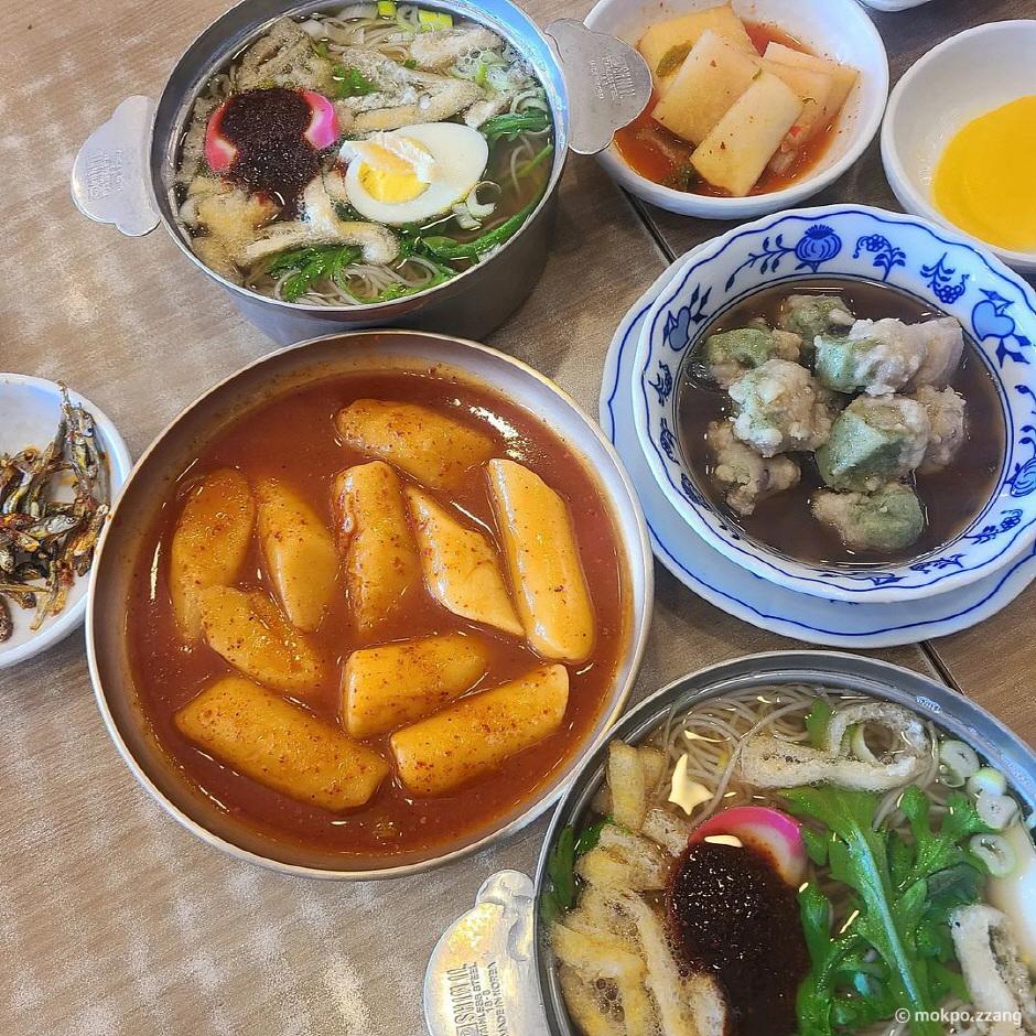 나른한 봄날, 산뜻한 나물 한 끼 어때?> 여행기사 :대한민국 구석구석 나른한 봄날, 산뜻한 나물 한 끼 어때?> 여행기사 :대한민국 구석구석 