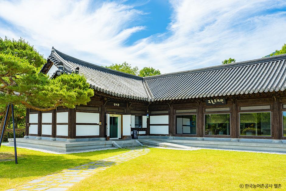 [웰촌] 판소리 동편제의 고장, <span>남원</span> 전촌 동편제 마을에서의 하룻밤 :: 전촌마을, 국악의 성지, <span>남원</span>시립 김병종미술관, 구 서도역, 혼불문학관