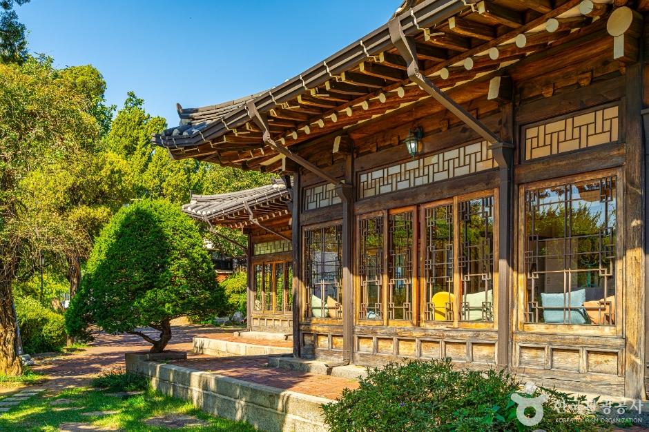 인천 근현대사 중심지, 시민의 공간이 되다! 인천시민애집> 여행기사 | 추천! 가볼만한곳:대한민국 구석구석