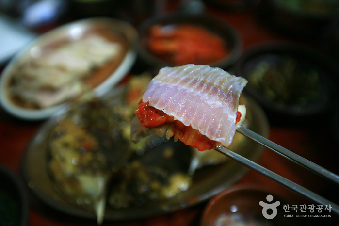 홍어삼합